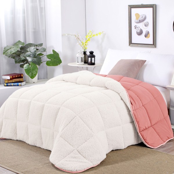 v442-kit-comforter-sherpafleece-rosetan-ds-173725-00